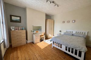 Photo 7- click for photo gallery